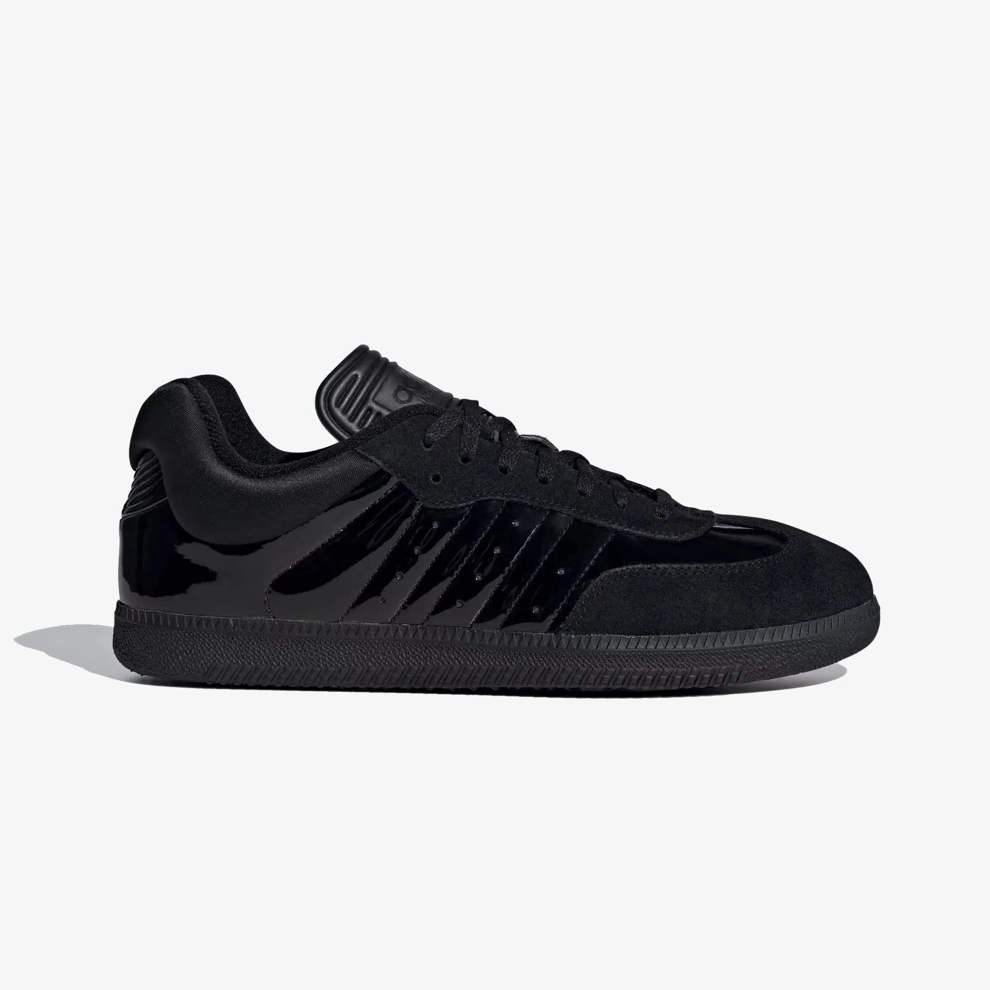 ADIDAS ORIGINALS | DINGYUN ZHANG SAMBA { BLACK/BLACK