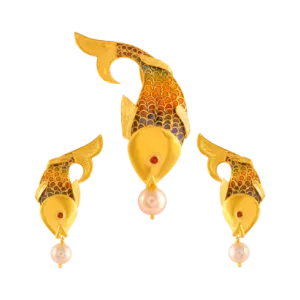 Aquatic 22k Gold Jewellery Set In Fish Shape Adorned With A Pearl