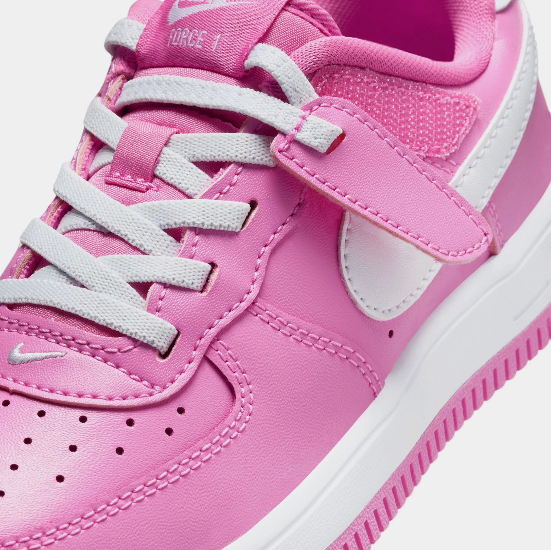 Force 1 Low EasyOn Preschool Lifestyle Shoes (Pink/White)