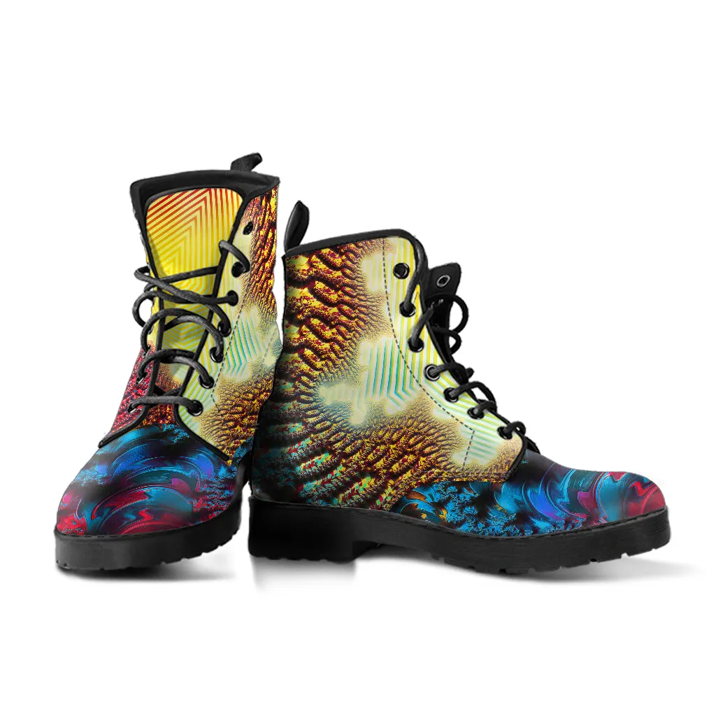 Mandelbrot Buddha: Fractal Meditation | Leather Boots | Makroverset