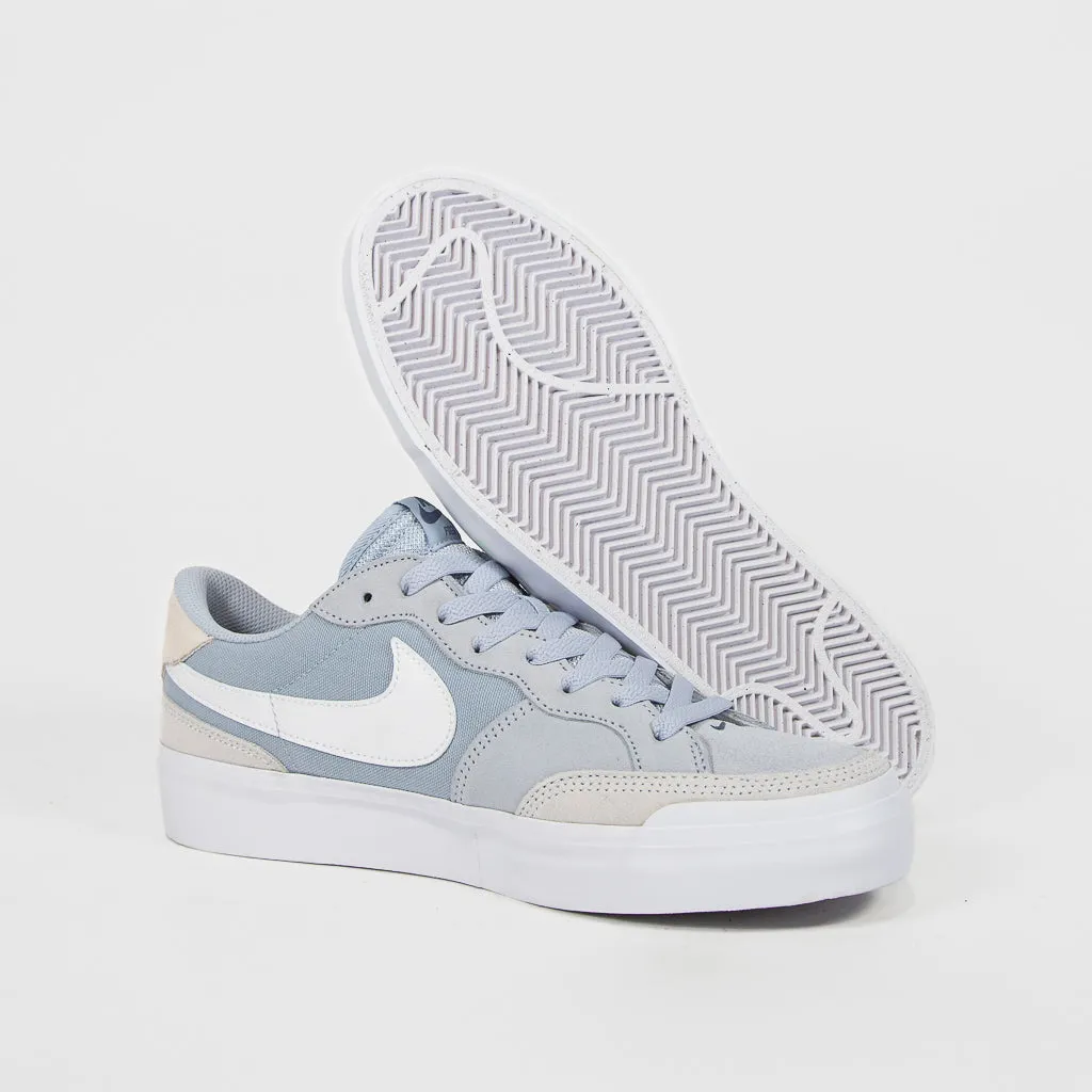 Nike SB - Pogo Plus Shoes - Blue Whisper / White - Football Grey