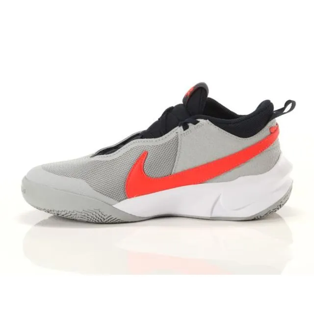 Nike Team Hustle D 10 Boys Basketball Shoes Grey/Crimson